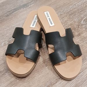 Steve Madden sandals